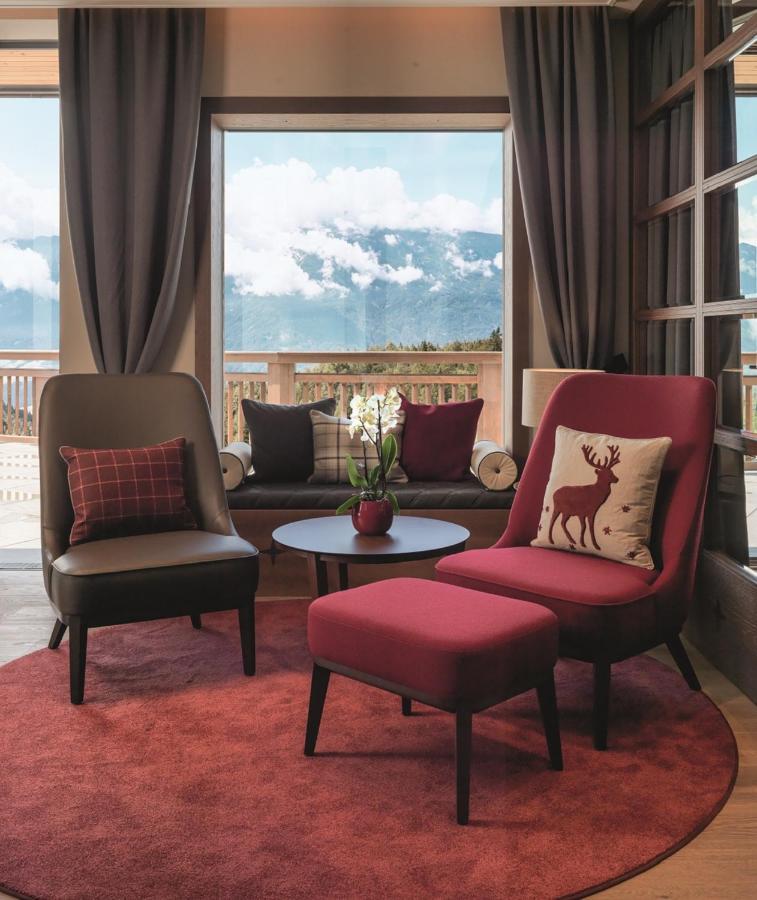 Interalpen-Hotel Tyrol Тельфс Экстерьер фото