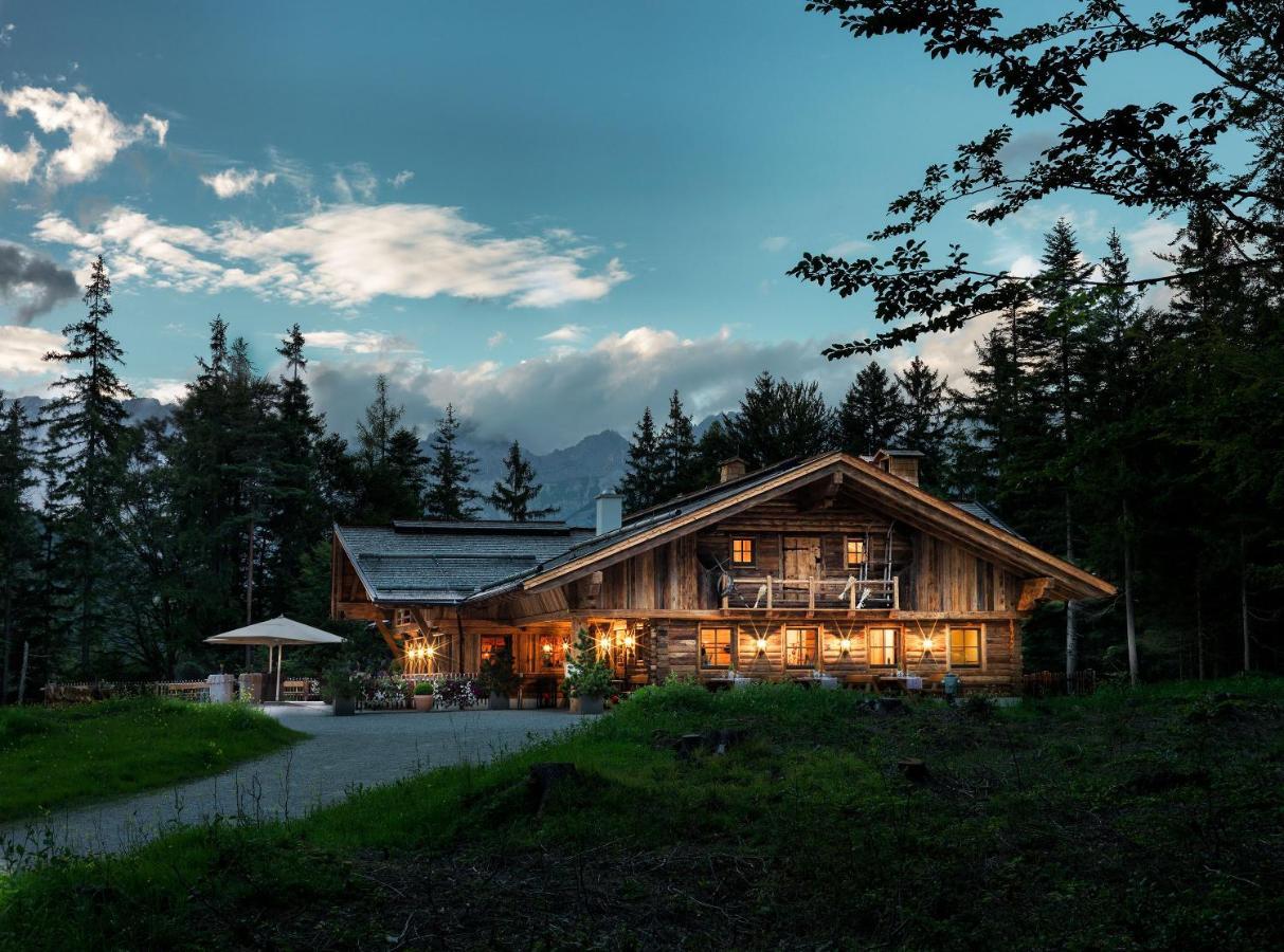 Interalpen-Hotel Tyrol Тельфс Экстерьер фото